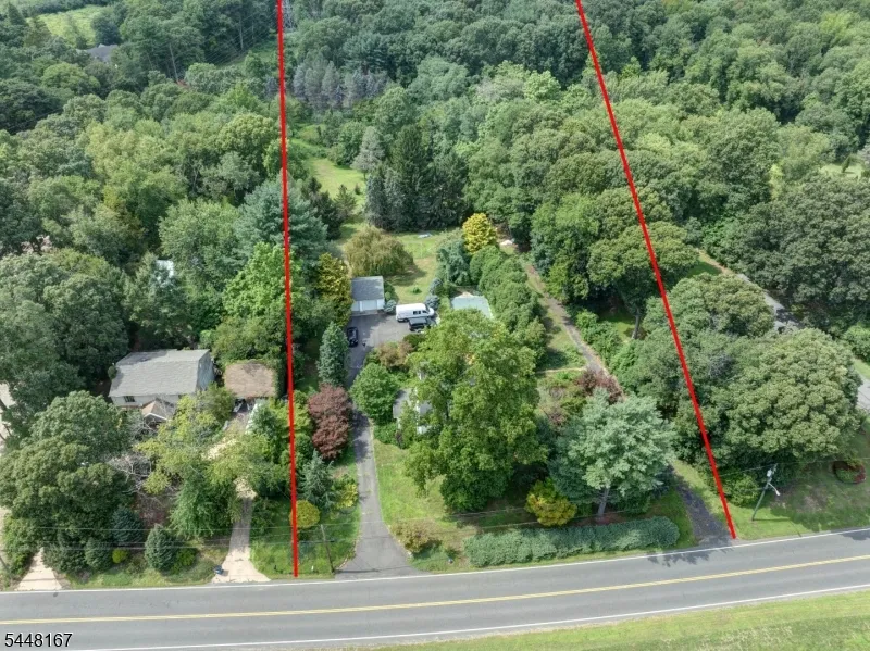 52 Cottrell Rd Old Bridge, NJ 07747