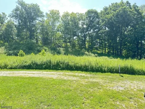 112 Scott Rd