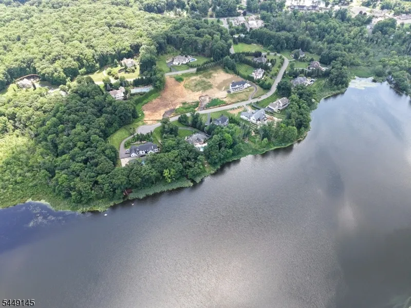 26 Windemere Way Sparta, NJ 07871