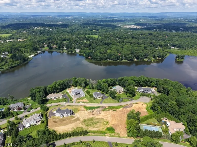 28 Windemere Way Sparta, NJ 07871