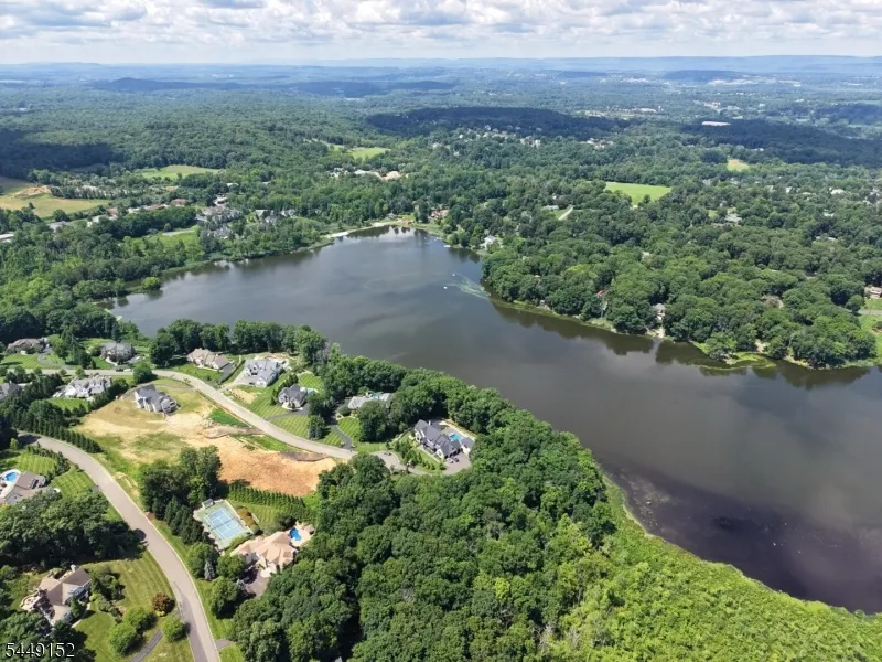 28 Windemere Way Sparta, NJ 07871