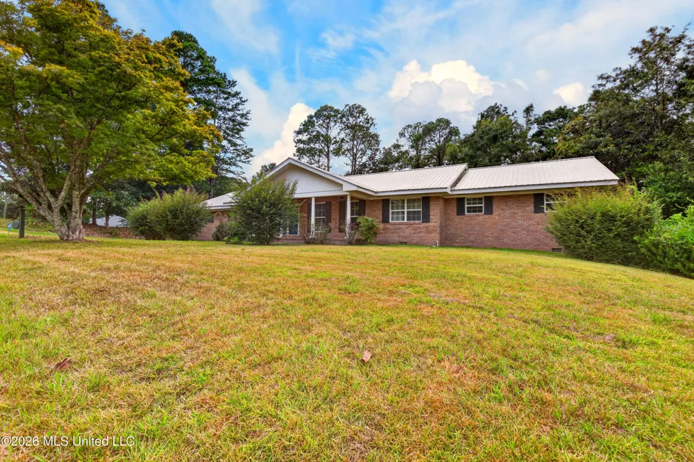 140 Holleman Street Wiggins, MS 39577