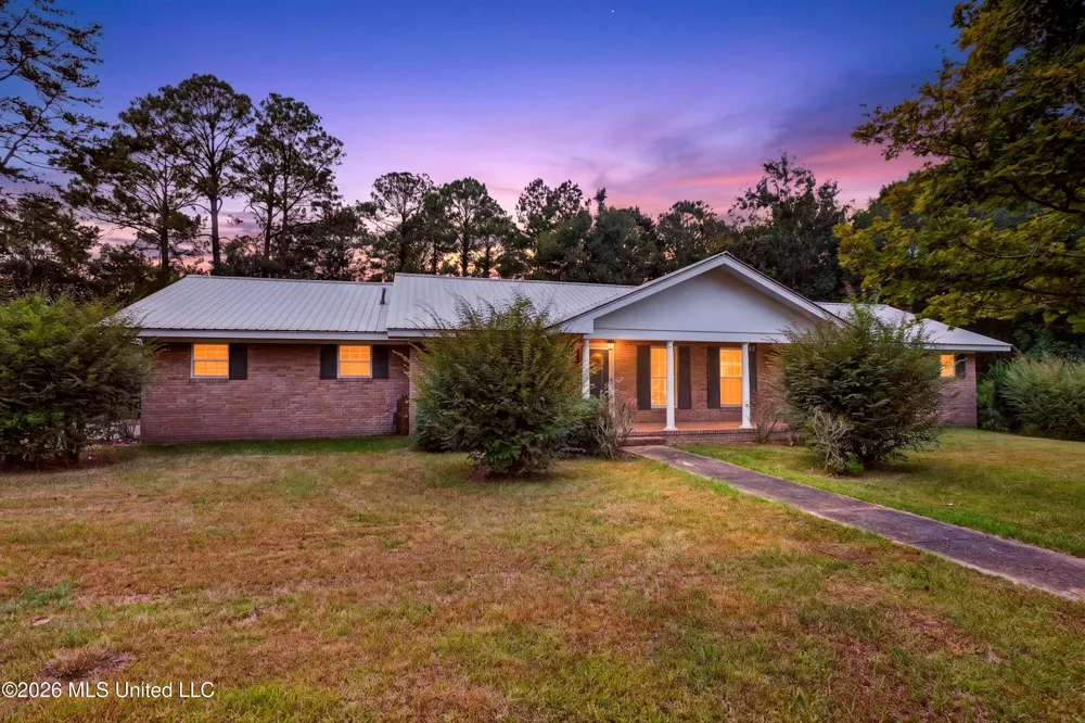 140 Holleman Street Wiggins, MS 39577