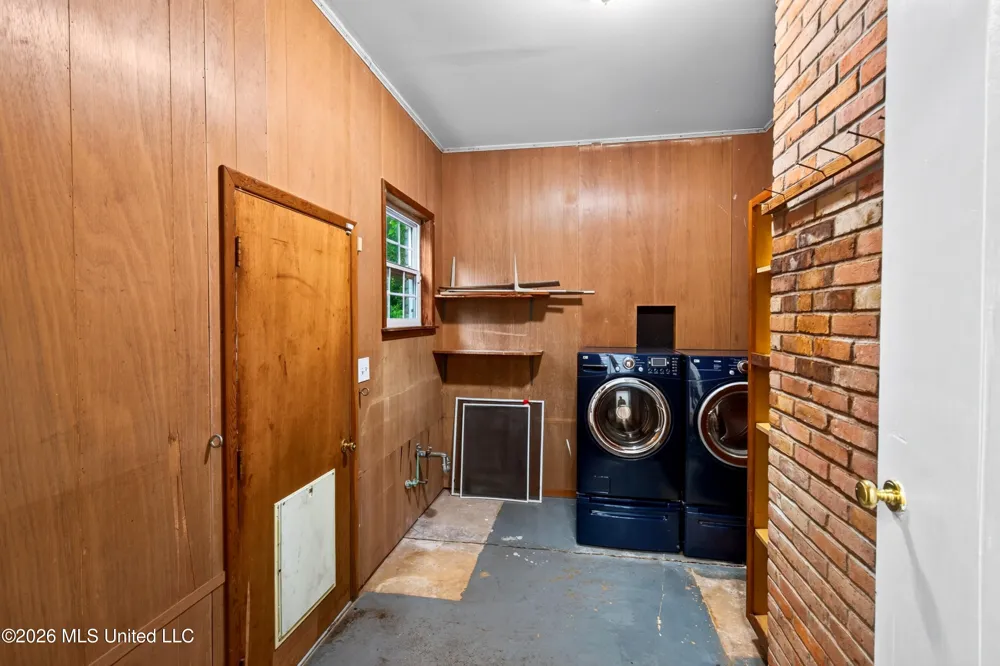 140 Holleman Street Wiggins, MS 39577