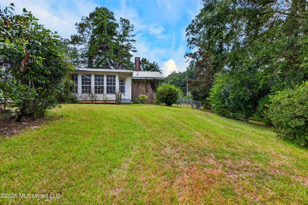 140 Holleman Street Wiggins, MS 39577