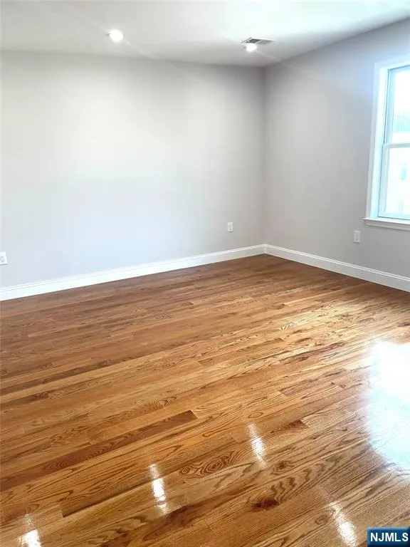 761B 4th Street Secaucus, NJ 07094