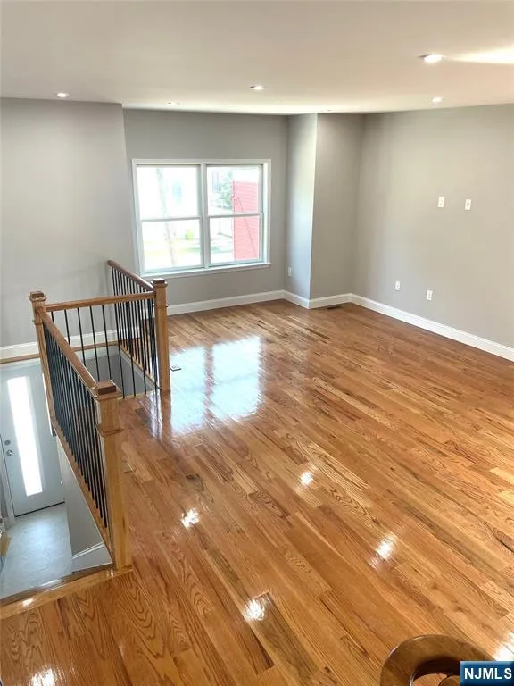 761B 4th Street Secaucus, NJ 07094