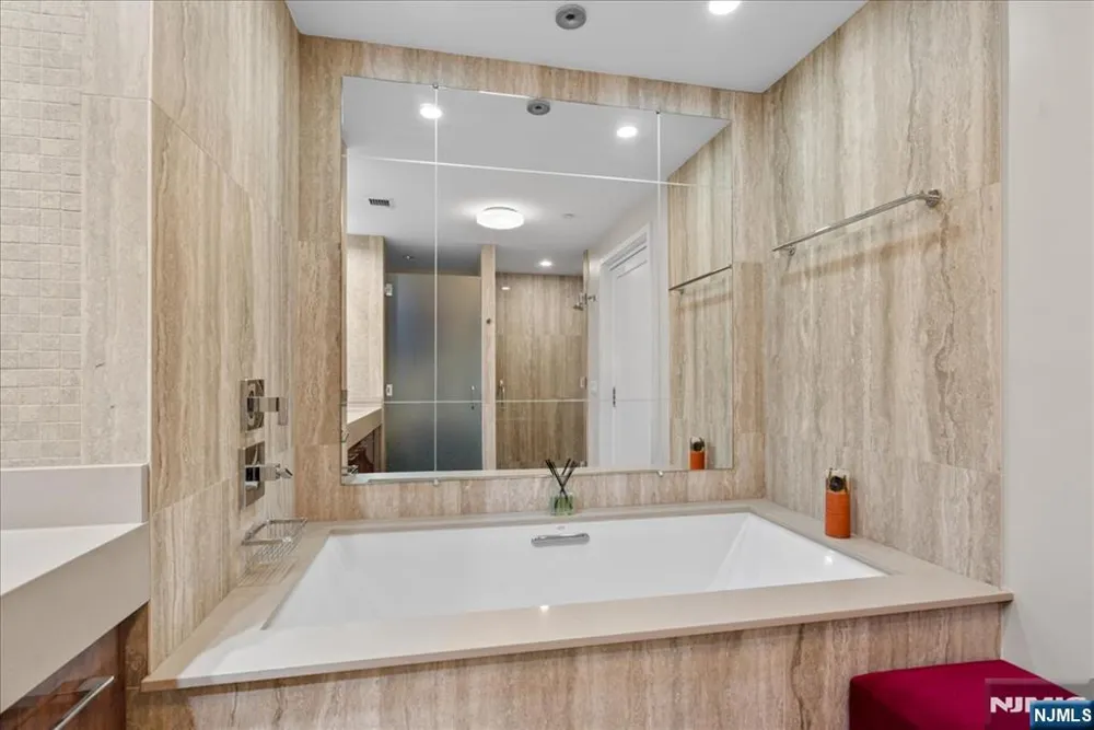 1200 Avenue Port Imp 705 Weehawken, NJ 07086