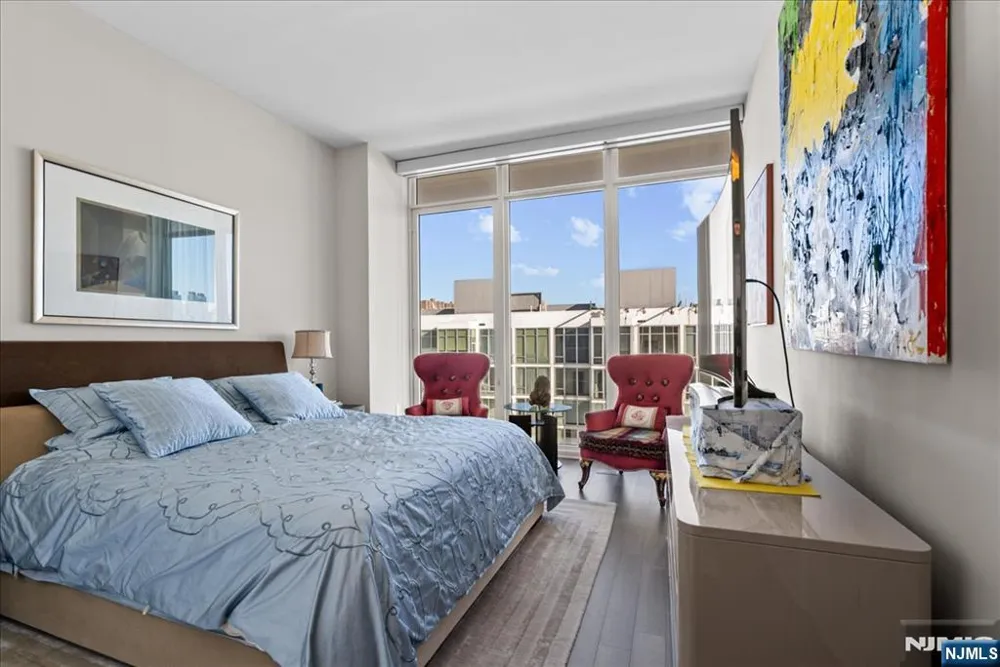 1200 Avenue Port Imp 705 Weehawken, NJ 07086