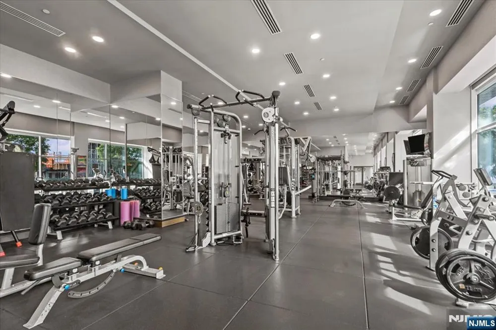 1200 Avenue Port Imp 705 Weehawken, NJ 07086