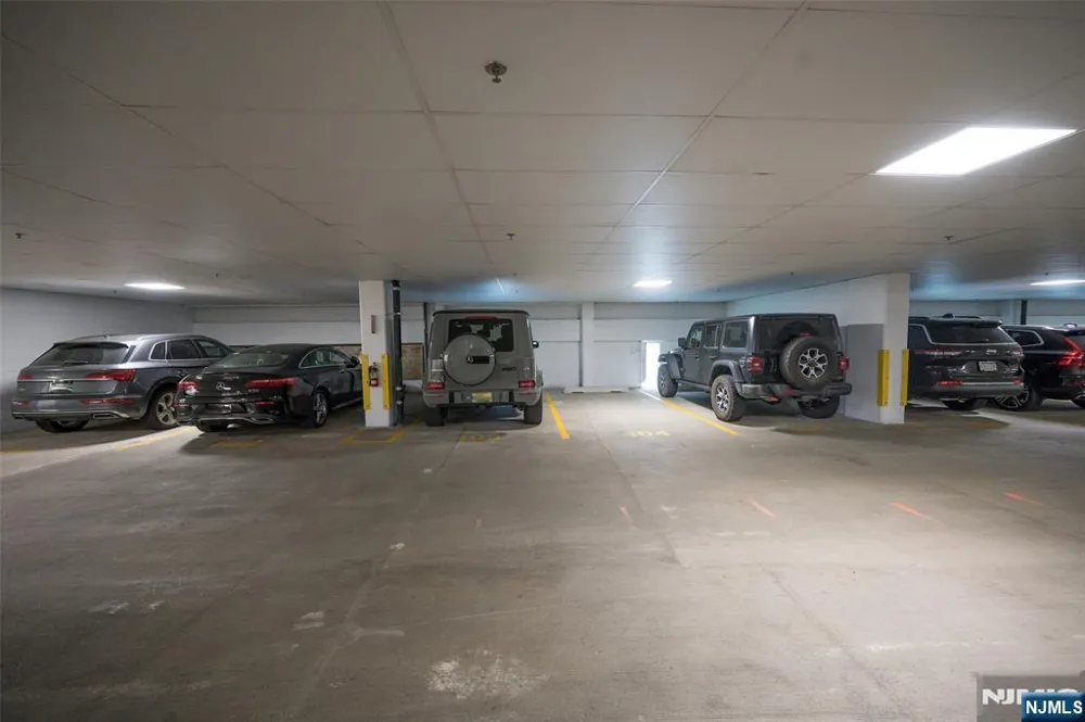 1200 Avenue Port Imp 705 Weehawken, NJ 07086