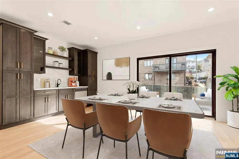 230 8th Street B Palisades Park, NJ 07650