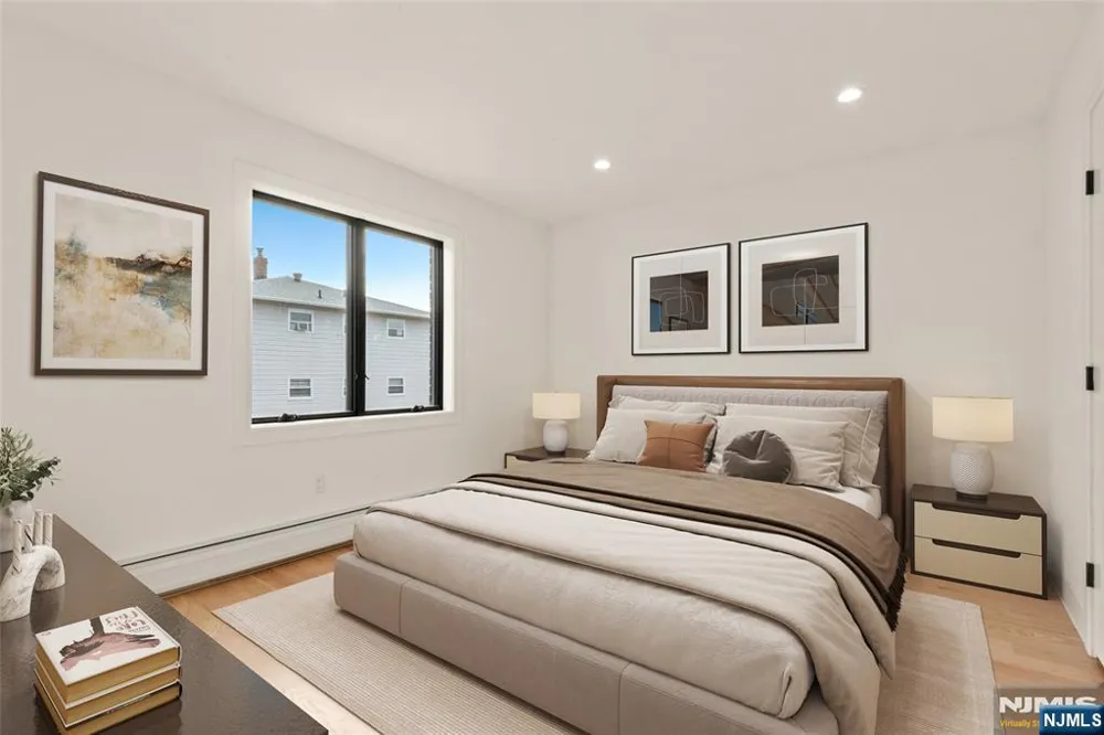 230 8th Street B Palisades Park, NJ 07650