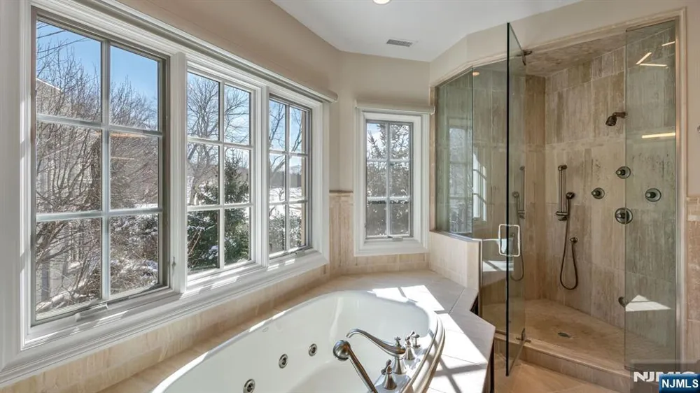 114 Bellaire Drive Demarest, NJ 07627