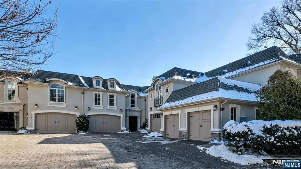 114 Bellaire Drive Demarest, NJ 07627