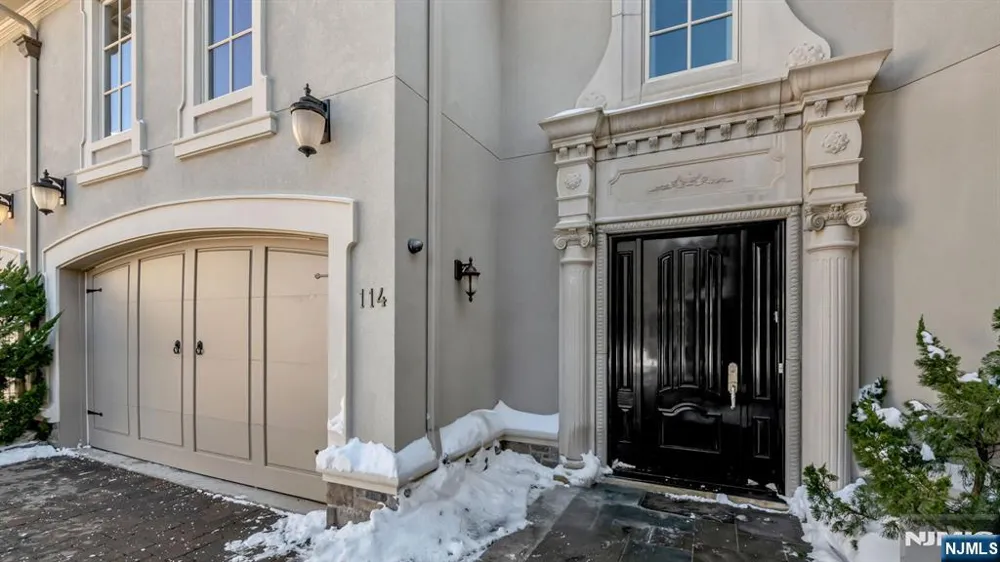 114 Bellaire Drive Demarest, NJ 07627