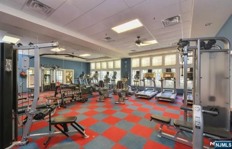 2217 Warrens Way Wanaque, NJ 07465