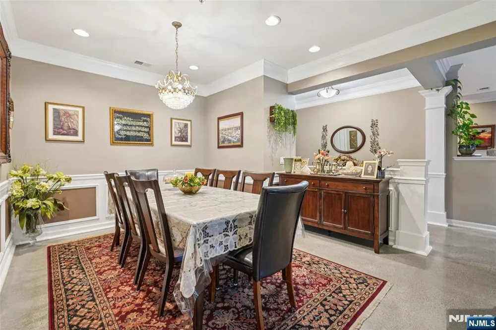 2217 Warrens Way Wanaque, NJ 07465