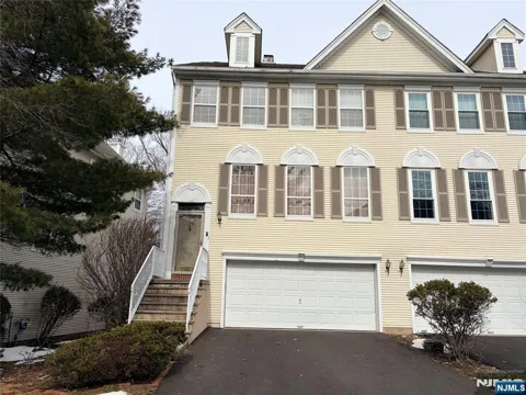 123 Bobolink Court