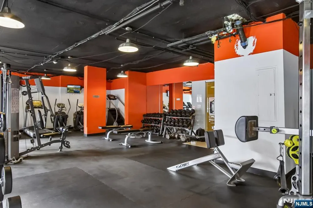 500 Central Avenue 1617 Union City, NJ 07087