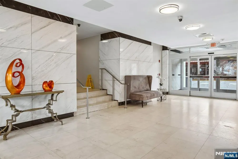 500 Central Avenue 1617 Union City, NJ 07087