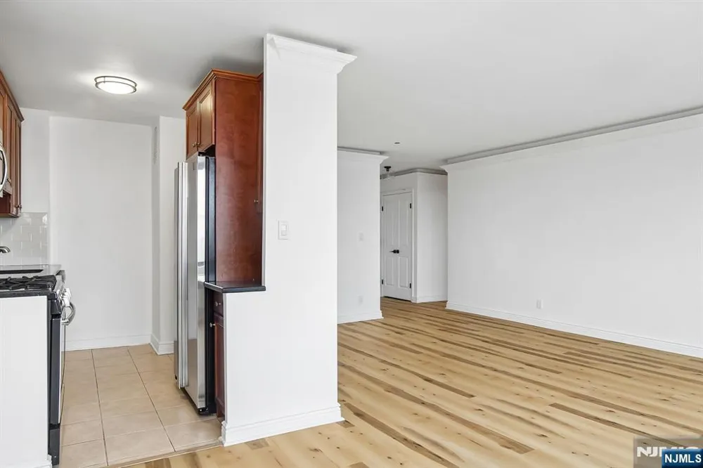 500 Central Avenue 1617 Union City, NJ 07087