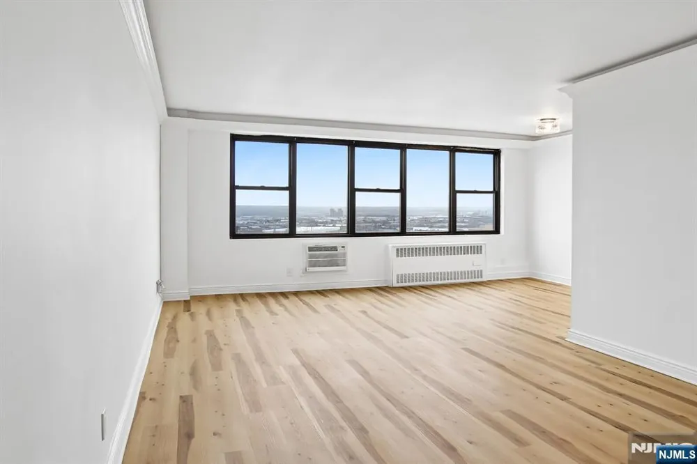 500 Central Avenue 1617 Union City, NJ 07087