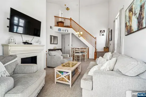 1317 Paddington Road