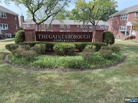 12 Gainesborough Terrace 1B