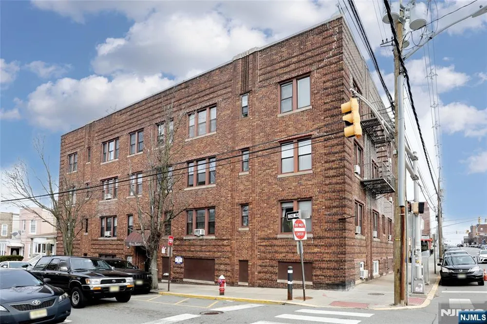 1100 83rd C3 North Bergen, NJ 07047