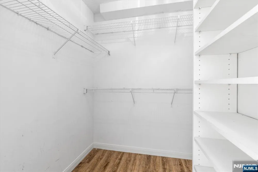 1705 Harmon Cove Tower Secaucus, NJ 07094