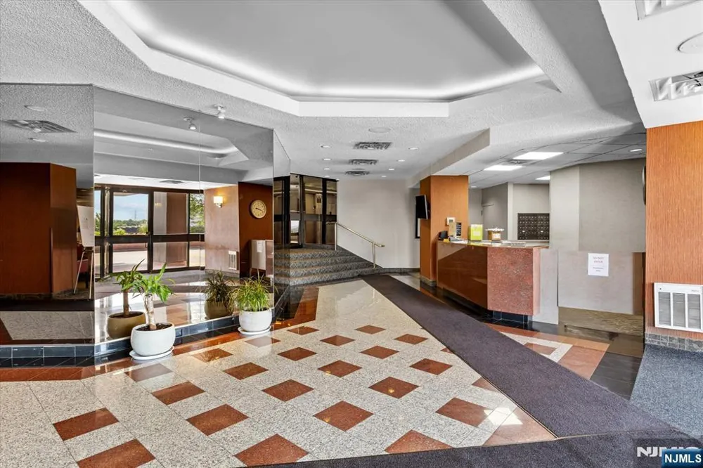 1705 Harmon Cove Tower Secaucus, NJ 07094