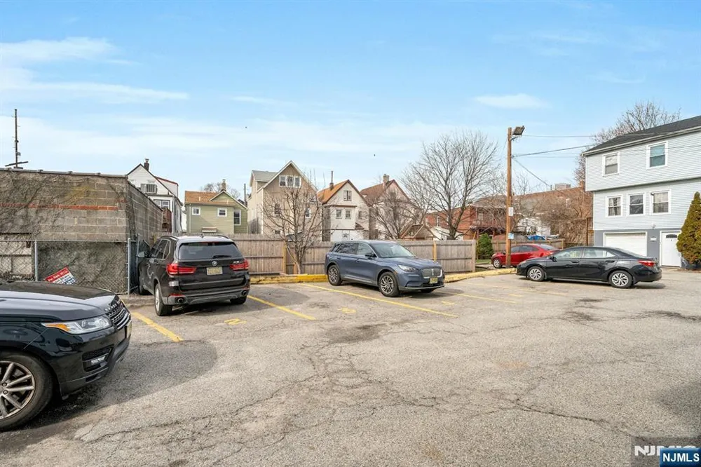 13 Allen Street 13 Passaic, NJ 07055