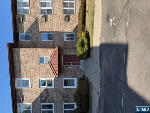 74 Riverview Court