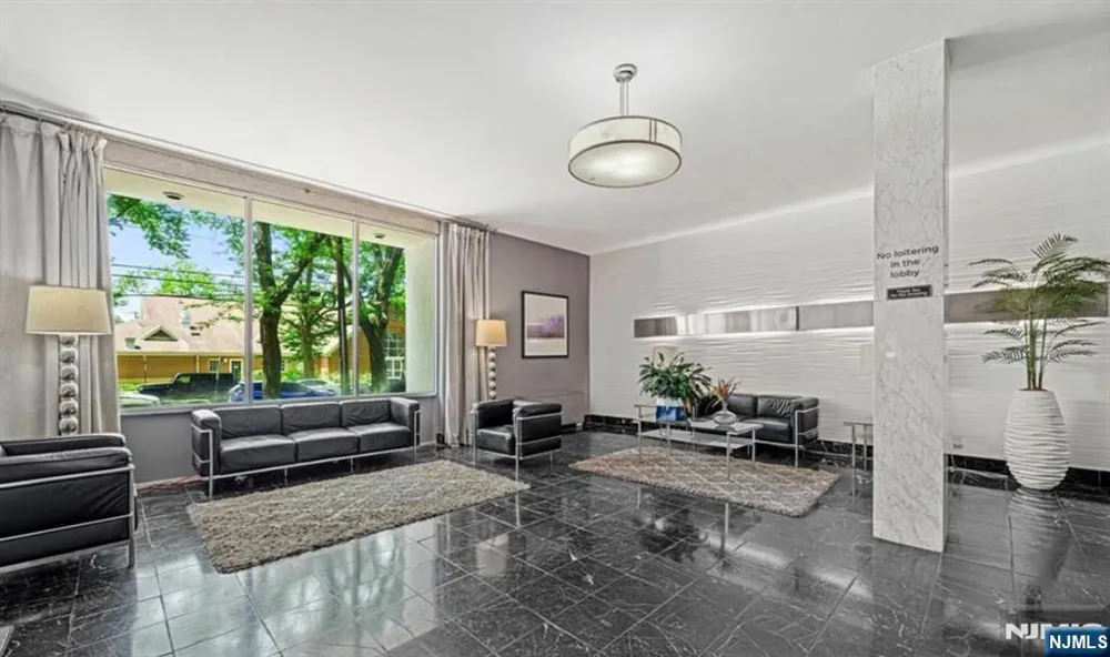 39 E 39th `M1 Paterson, NJ 07514