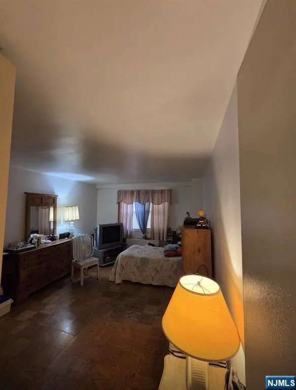 39 E 39th `M1 Paterson, NJ 07514