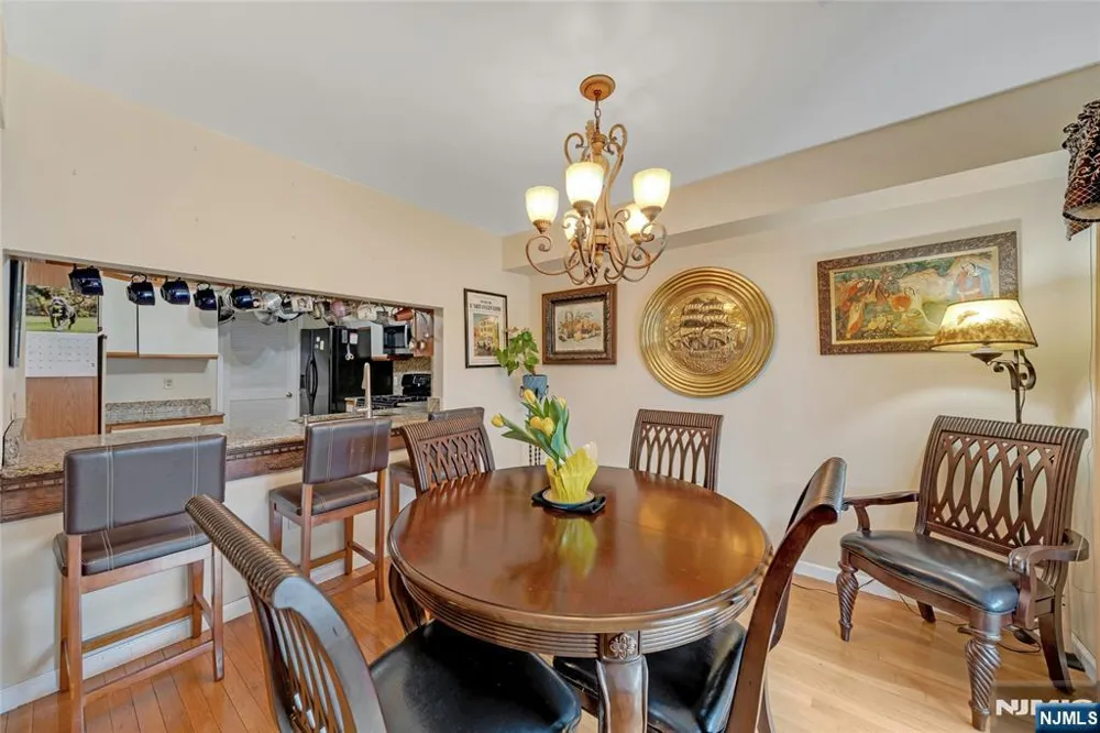49 Quartz Lane #49 Paterson, NJ 07501