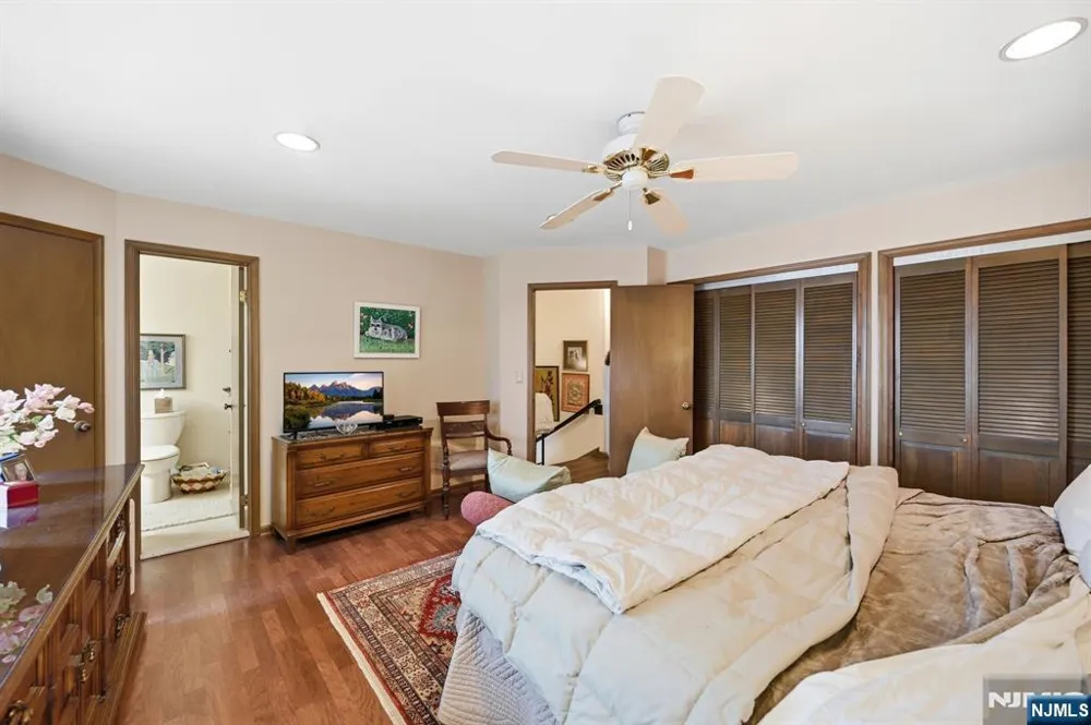 900 Valley Road Clifton, NJ 07013