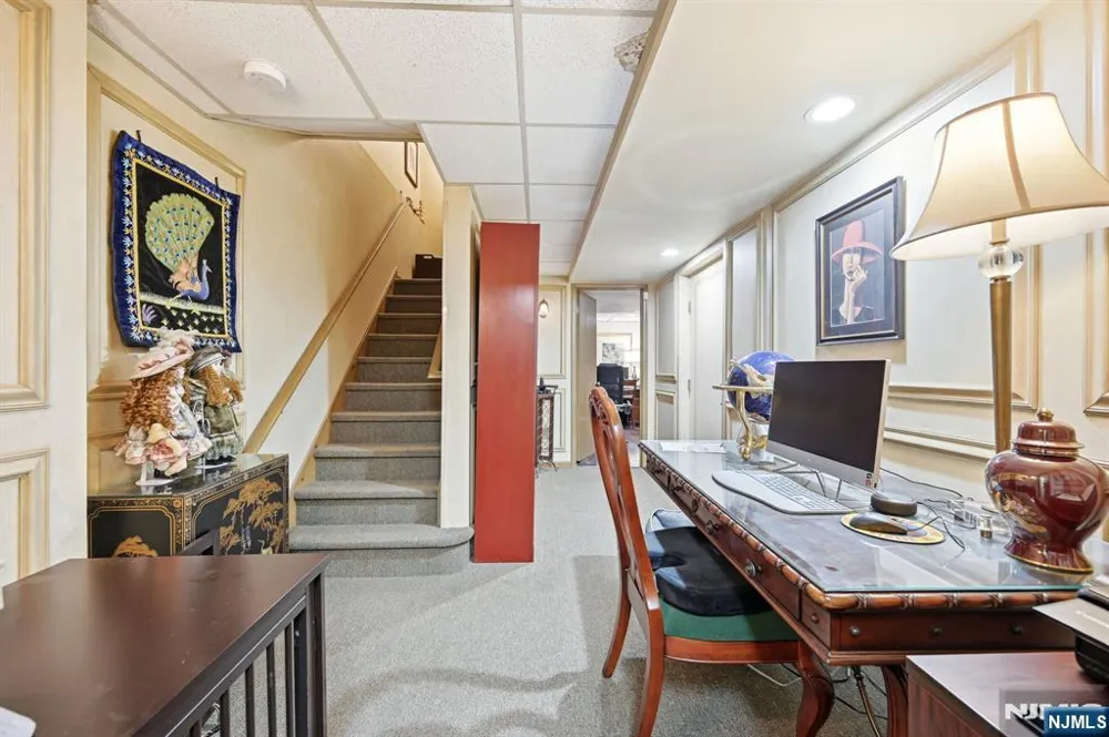 900 Valley Road Clifton, NJ 07013