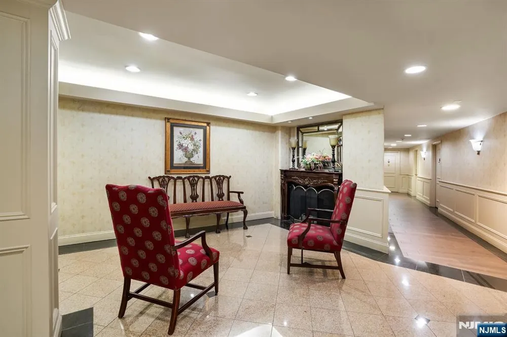 8800 E Boulevard East 005E North Bergen, NJ 07047