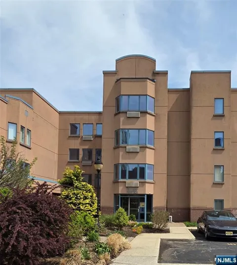 603 Ellery Court 603