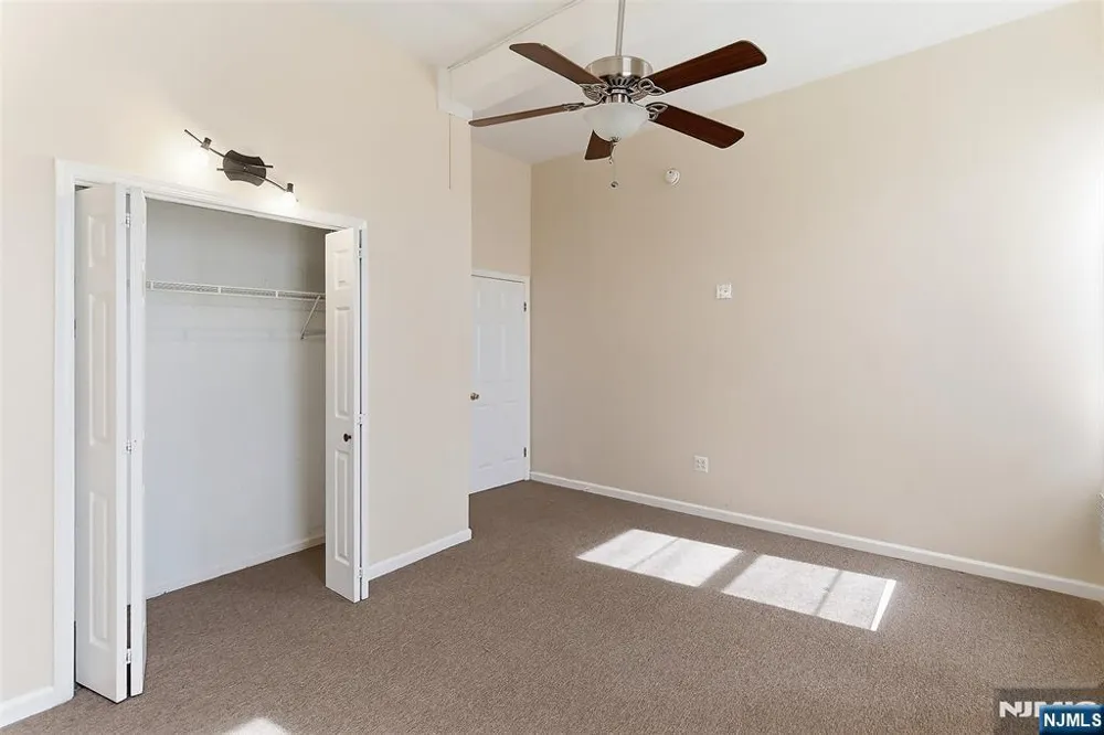 39-45 Bruen 4 Newark, NJ 07105