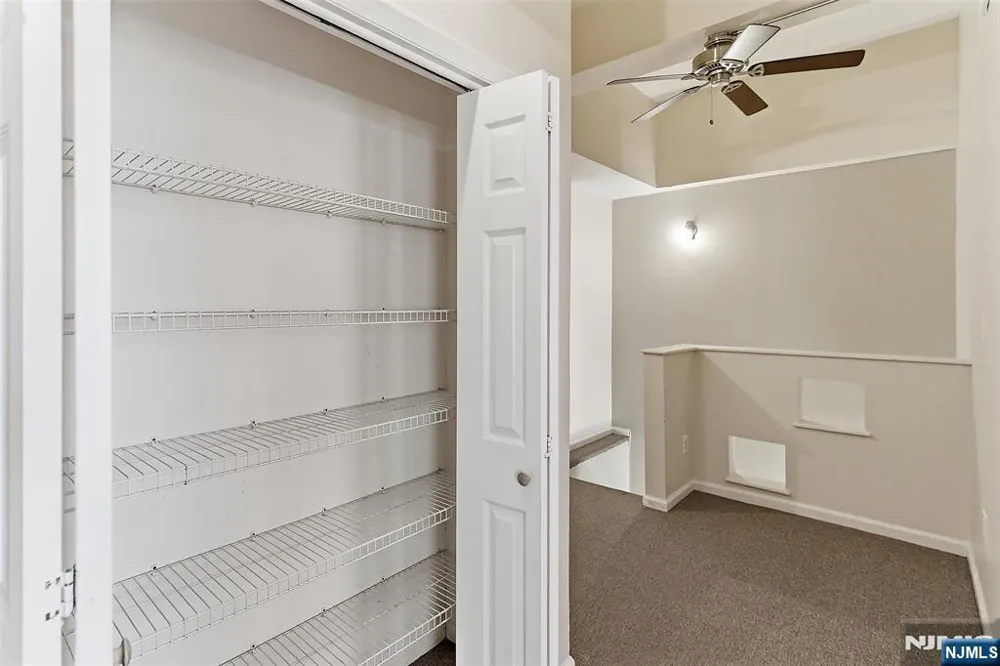39-45 Bruen 4 Newark, NJ 07105