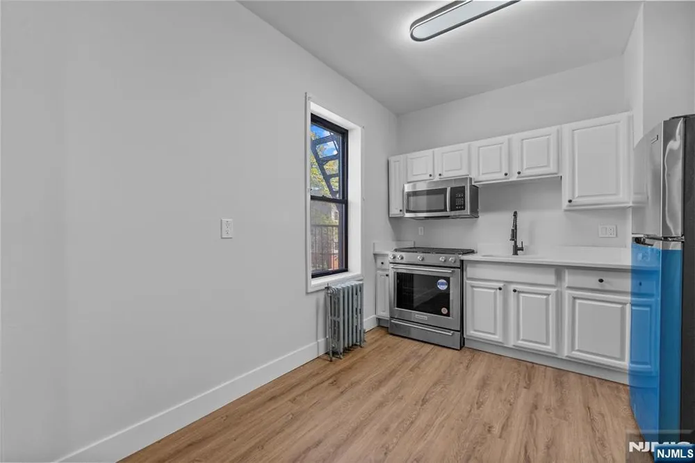 433 Lincoln Avenue C008B Orange, NJ 07050