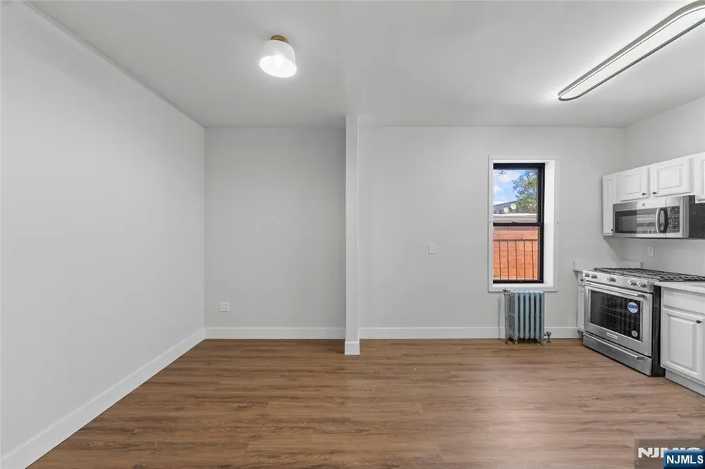 433 Lincoln Avenue C008B Orange, NJ 07050