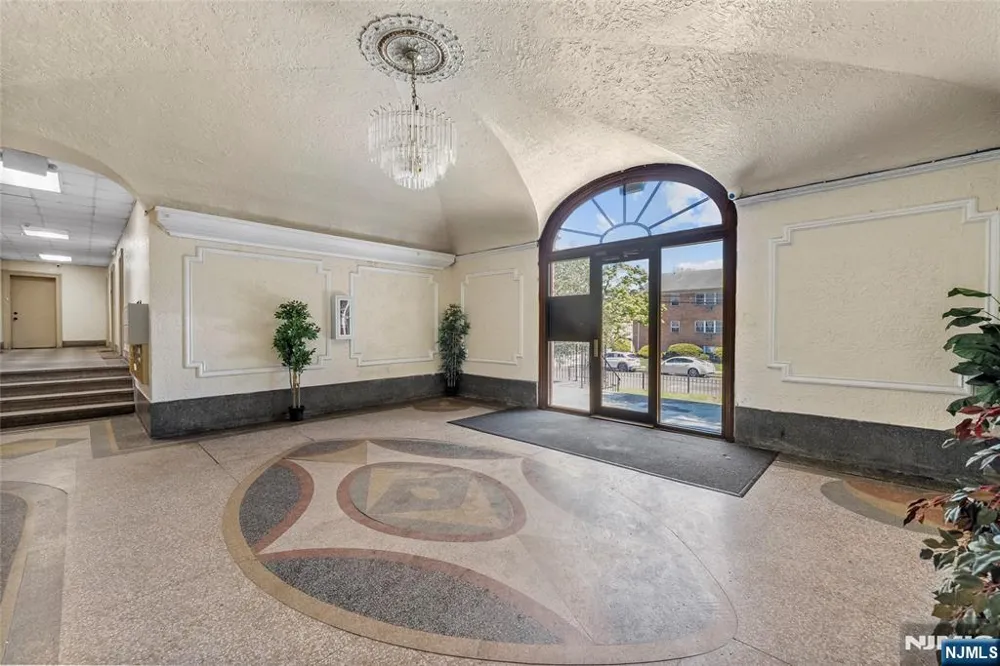 433 Lincoln Avenue C008B Orange, NJ 07050