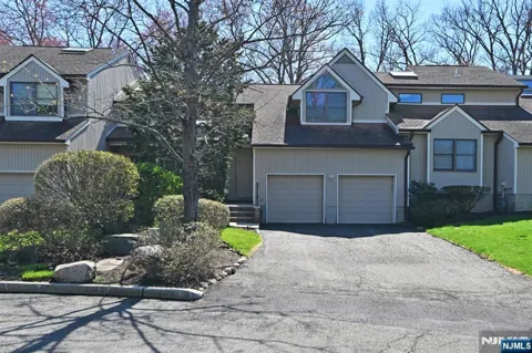 47 Bentley Drive