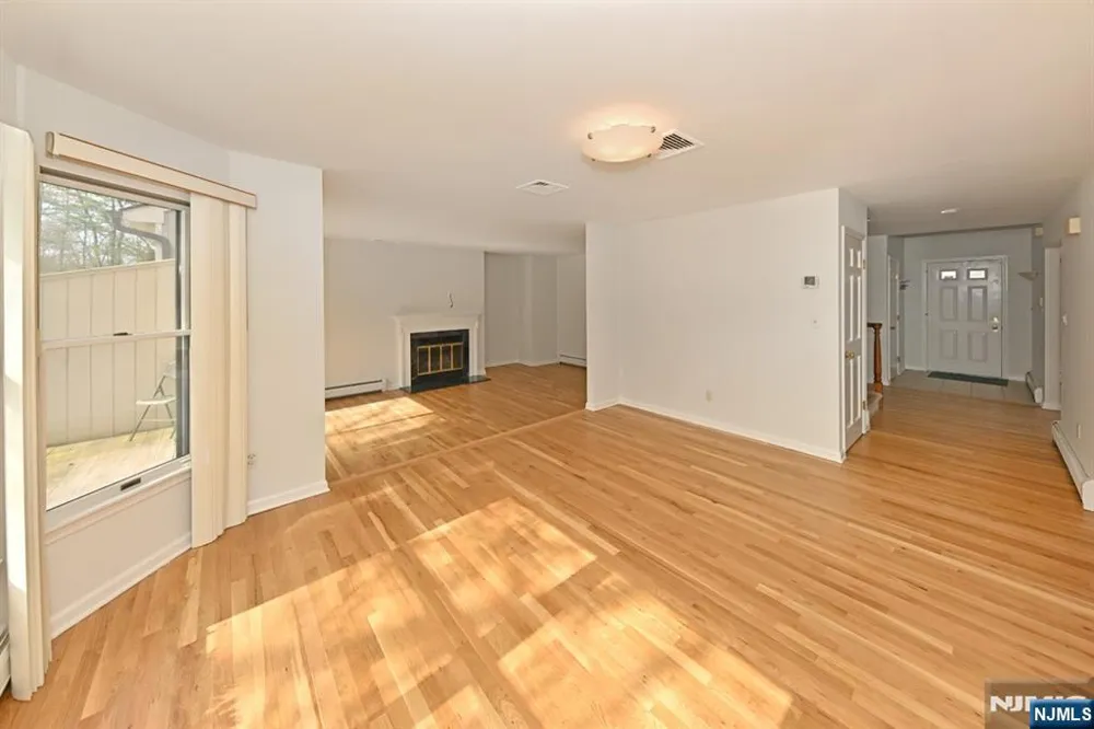 47 Bentley Drive Franklin Lakes, NJ 07417