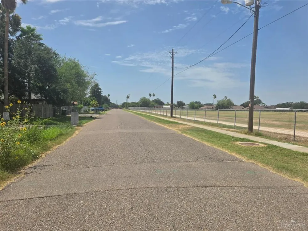 506 Tierra Linda Boulevard Palmview, TX 78572
