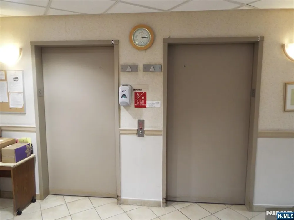 189 Forest Avenue 307 Paramus, NJ 07652